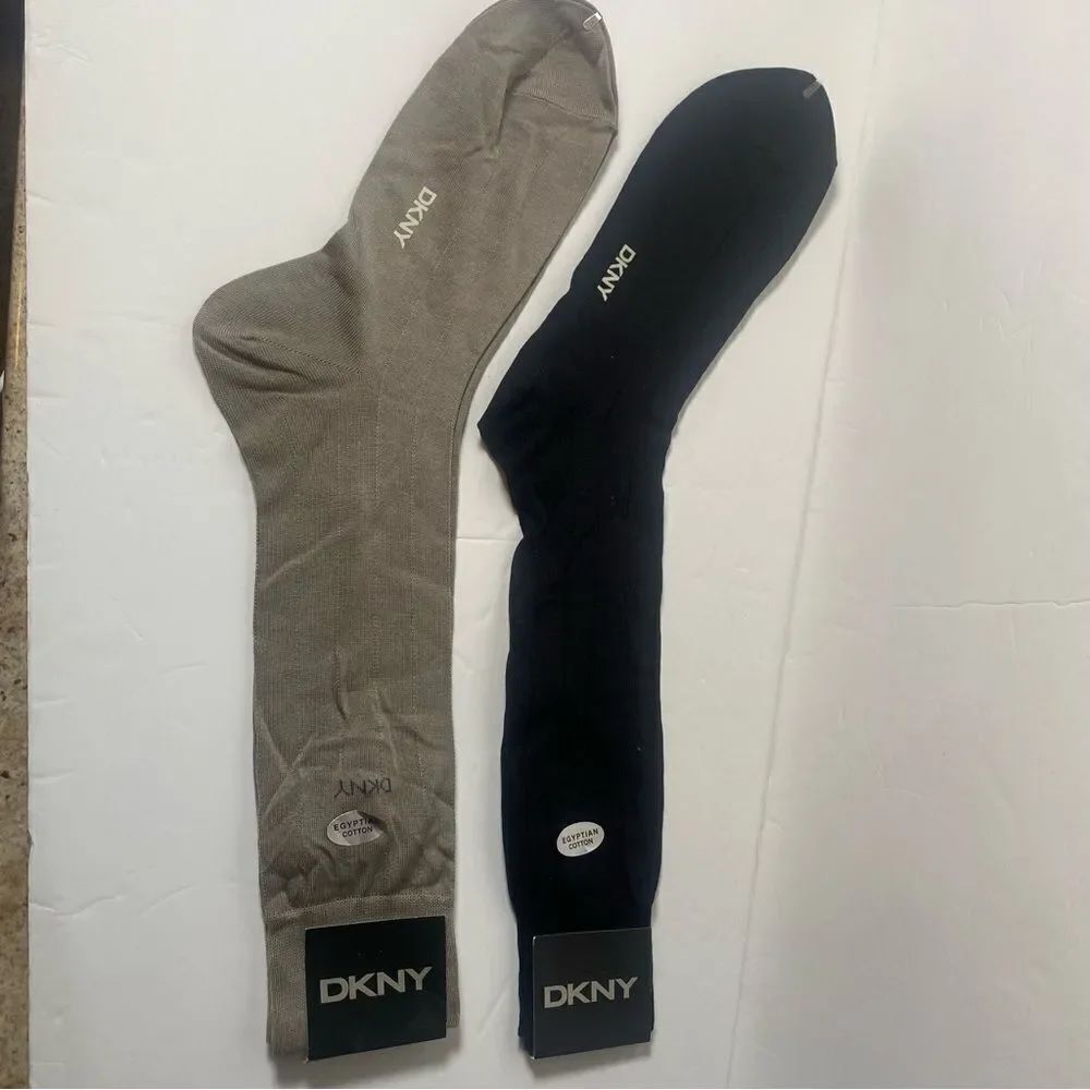 DKNY New With Tags Dress Socks Taupe and Black Size OS